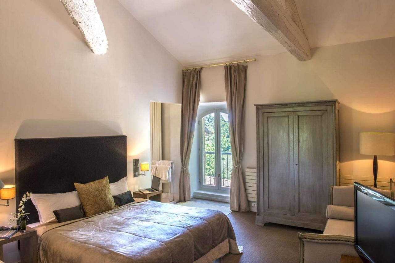 Chateau De Massillan Uchaux Екстериор снимка